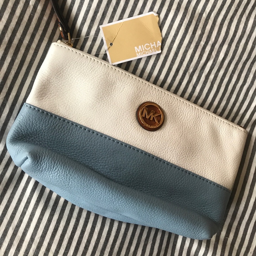 NWT Michael Kors White and Blue Wristlet